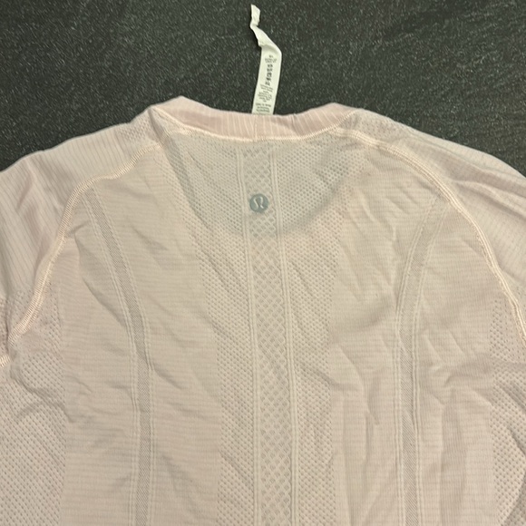Lululemon pink long sleeve top - Picture 10 of 13